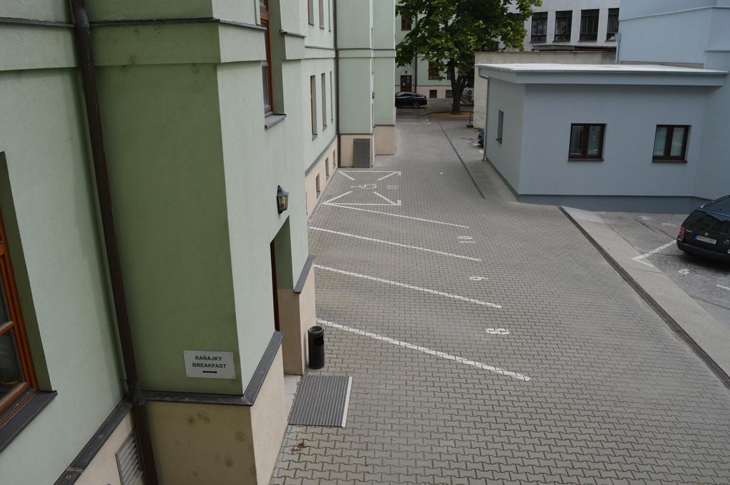 Hotel Akademik Bratislava Esterno foto